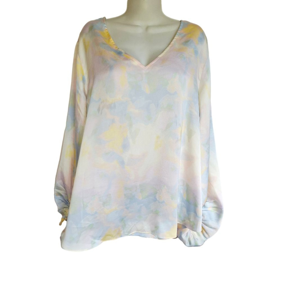 Cato womens watercolor great business casual 20W Blue Yellow V-Neck Blouse